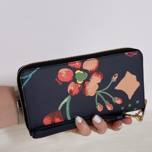 NWT💃Coach Long Zip Around Wallet With Dreamy Land Floral - Picture 2 of 7